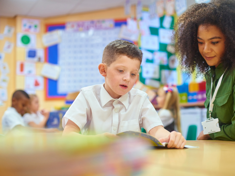 ALFABETIZAÇÃO E LETRAMENTO NO ENSINO INFANTIL